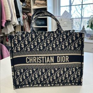Dior medium book tote
